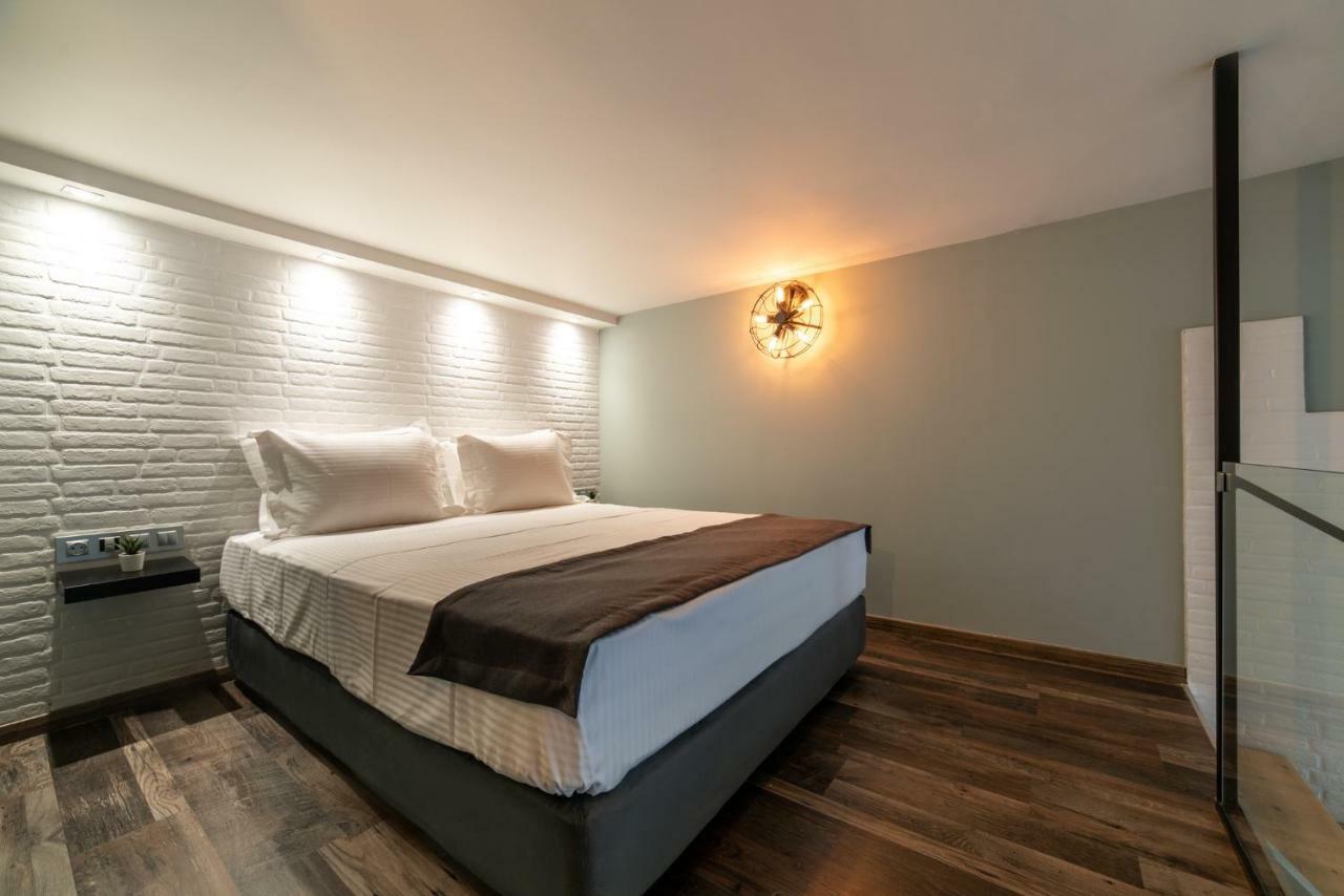 Oinoelia Luxury Suites & Residence Potos Luaran gambar