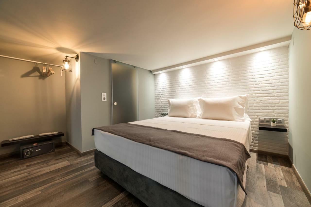 Oinoelia Luxury Suites & Residence Potos Luaran gambar