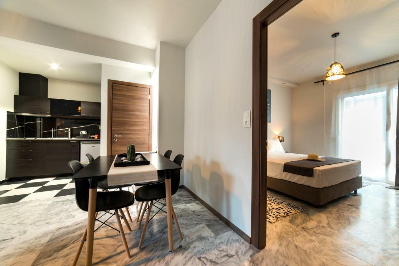 Oinoelia Luxury Suites & Residence Potos Luaran gambar