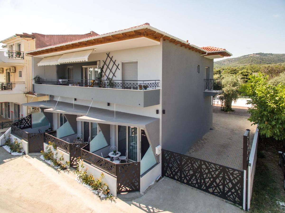 Oinoelia Luxury Suites & Residence Potos Luaran gambar